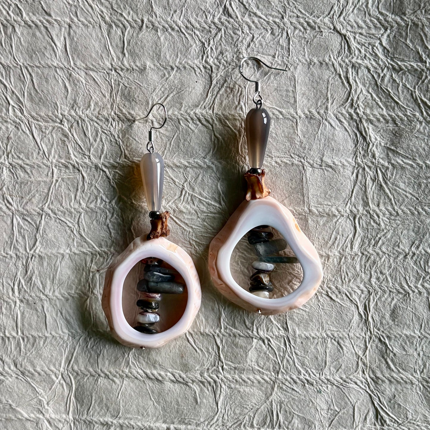 Kubra Mother-of-Pearl Hoop Earrings