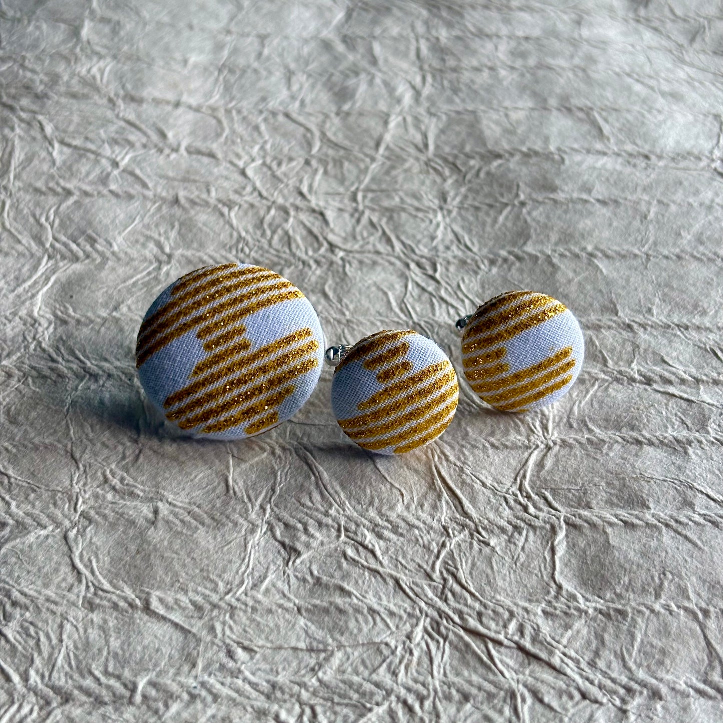 Yohuru Cufflinks & Lapel Pin